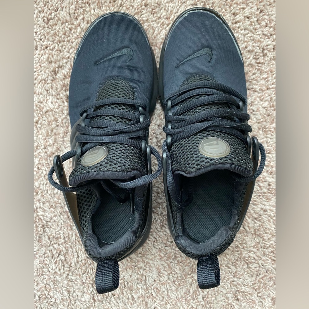 Size 5Y (GS) - Nike Air Presto Low Triple Black  Athletic Kids Shoe Sneaker